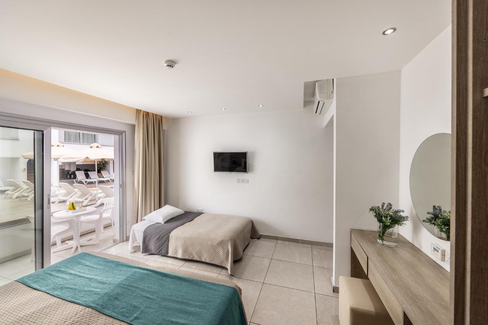 Milea Hotel Agia Napa Zimmer foto